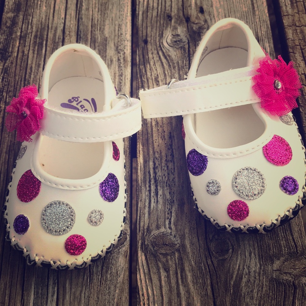 Infant girl shoes